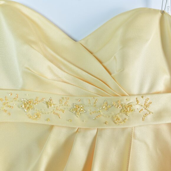 Yellow Belle Dress - Picture 2 of 6